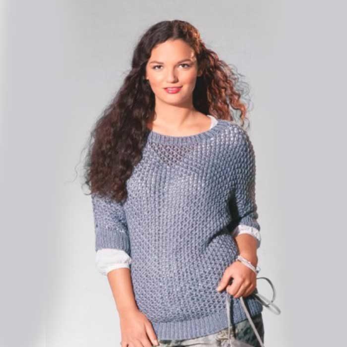 Вязание для женщин. Серый пуловер, связанный ажурным узором