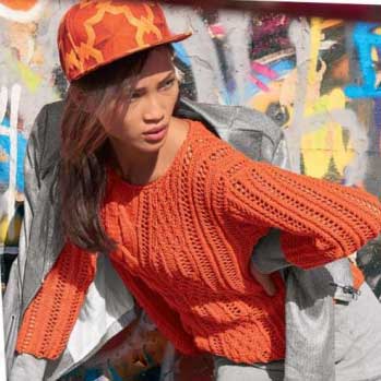 Вязания для женщин. Оранжевый пуловер спицами с миксом узоров