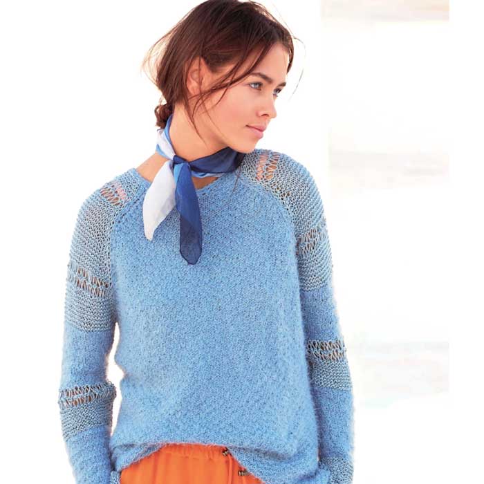 Вязание для женщин. Пуловер спицами реглан с узорными рукавами
