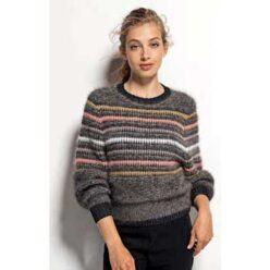 Вязание для женщин. Пуловер полосатый спицами, схема и описание