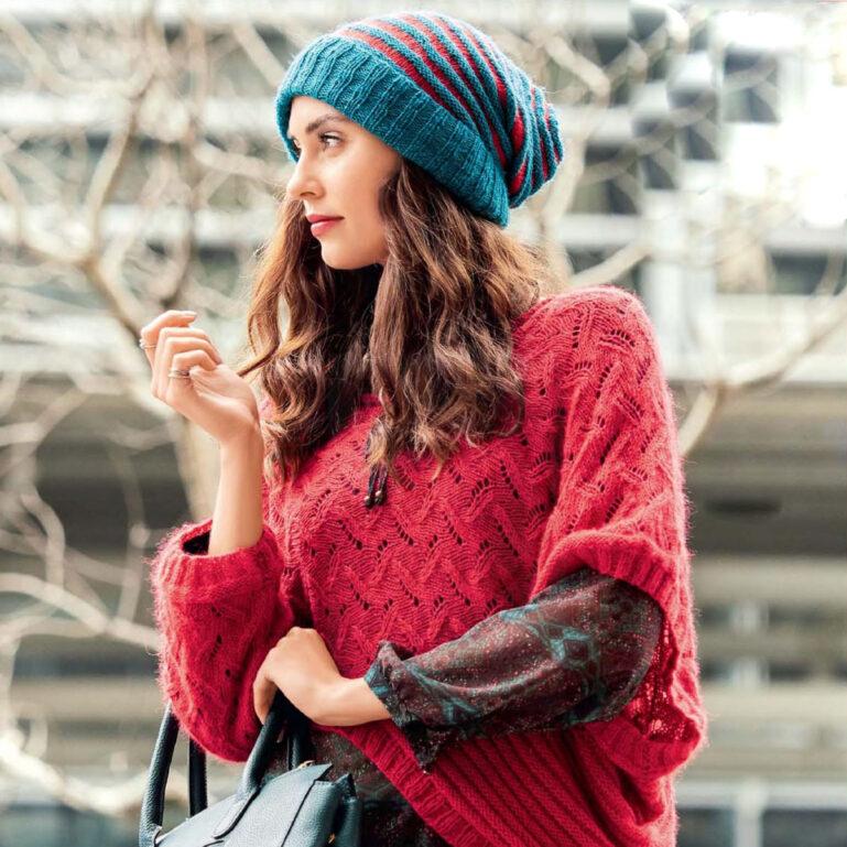 Вязание для женщин. Асимметричный пуловер-пончо и шапка спицами