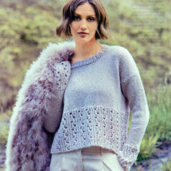 Вязание для женщин. Пуловер спицами c ажурными планками