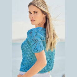 Вязание для женщин. Сетчатый пуловер с цветочным узором на рукавах